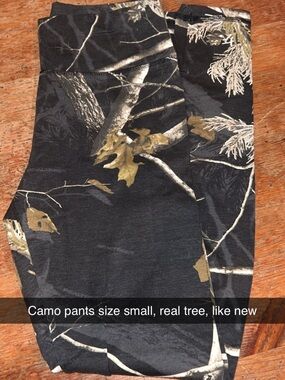 Realtree Black and Brown Camo Leggings